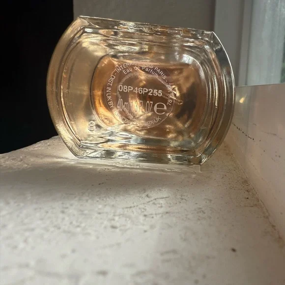 Jimmy Choo “I want Choo” perfume - Picture 3 of 4